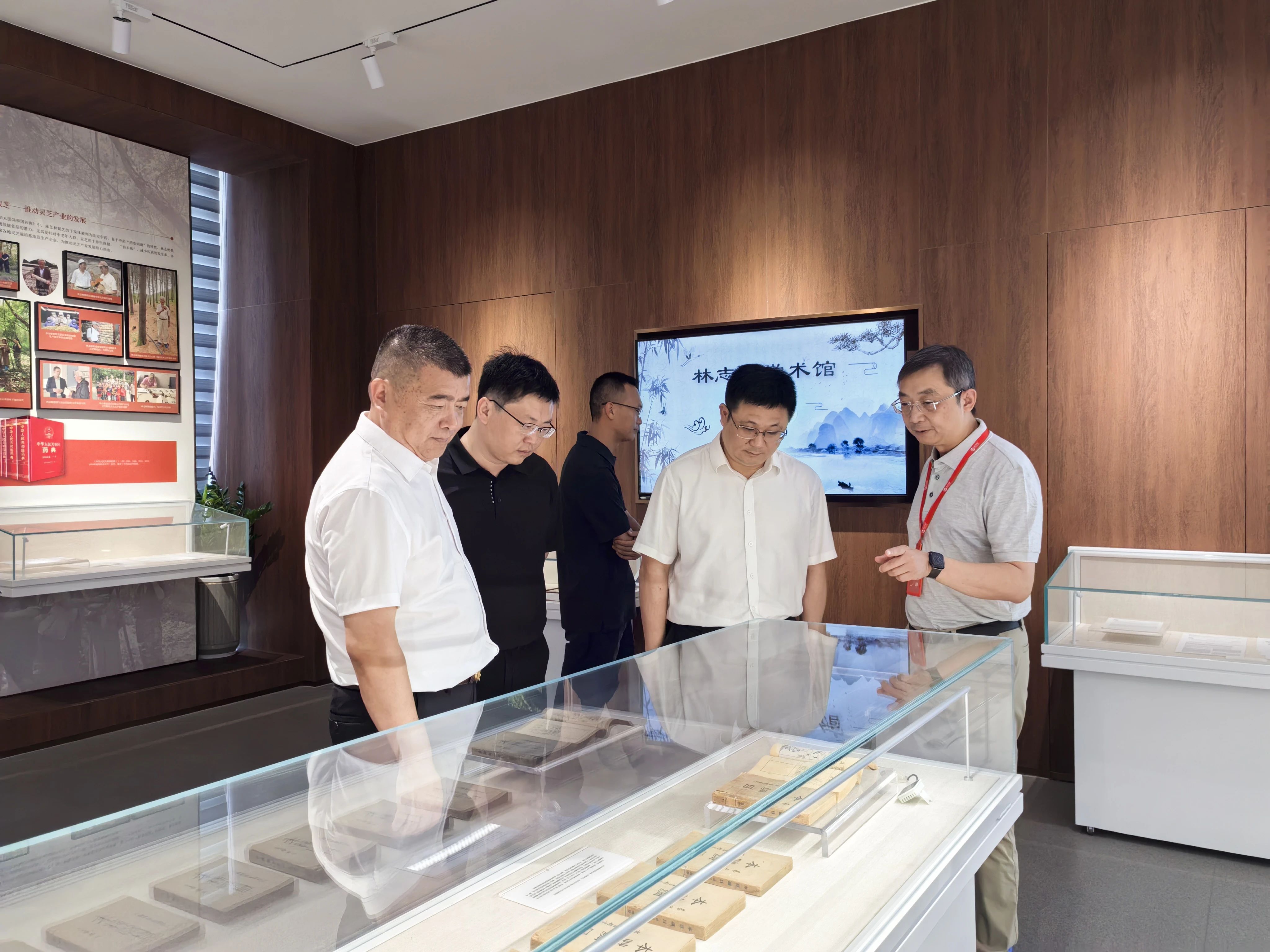 张书基率队赴福建开展招商考察活动
